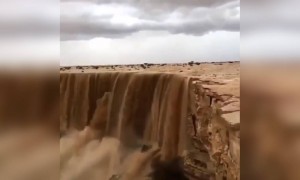 ಜಲಪಾತವೋ ಮರಳಿನಪಾತವೋ ,,..???
