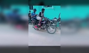 ಅಬ್ಬಾ ನಕ್ಕು ನಕ್ಕು ಸಕಾಯ್ತು
