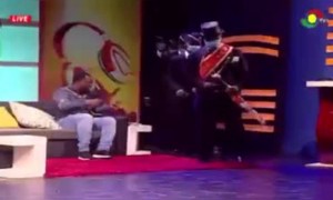 ಇವರ ಡಾನ್ಸ್ ನೋಡಿ ಕಣ್ತುಂಬಿಕೊಳ್ಳಿ ....