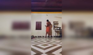 ಈ ಕಲಾವಿದನಿಗೆ ಒಂದು ಲೈಕ್ ಒಂದು ಶೇರ್ .....!!!!