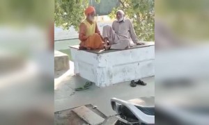 ಹಿಂದೂ ಮುಸ್ಲಿಮರ ಅನೋನ್ಯತೆ ....!!!