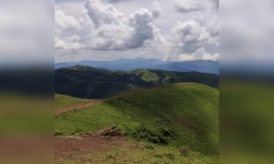 ಹಸಿರು ಬೆಟ್ಟಗಳ ಸಾಲು