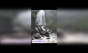 ಏನ್ ಚಂದ್ ಕಾಣಿಸ್ತಾ ಇದೆ ಈ ಜೋಗ ಜಲಪಾತ