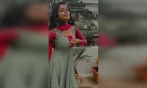 ನೋಡಿ ಇವಳ ಬ್ರೇಕ್ ಡ್ಯಾನ್ಸ್