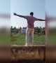 ಹುಡ್ಗ ೧ಸ್ಟ್ ಟೈಮ್ ಲವ್ ಅಲ್ಲಿ ಬಿದ್ರೆ ಹೇಗಾಡ್ತನೆ .....