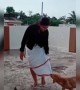 ಹೆಣ್ಮಕ್ಳು ಪಂಚೆ ಹಾಕೊಂಡ್ರೆ ನಾಯಿಗಳಿಗೆ ಇಷ್ಟ ಆಗಲ್ಲ