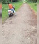 ಹುಡುಗ vs ಹುಡುಗಿ ಬೈಕ್ ಹೇಗೆ ಟರ್ನ್ ಮಾಡ್ತಾರೆ ನೋಡಿ .....